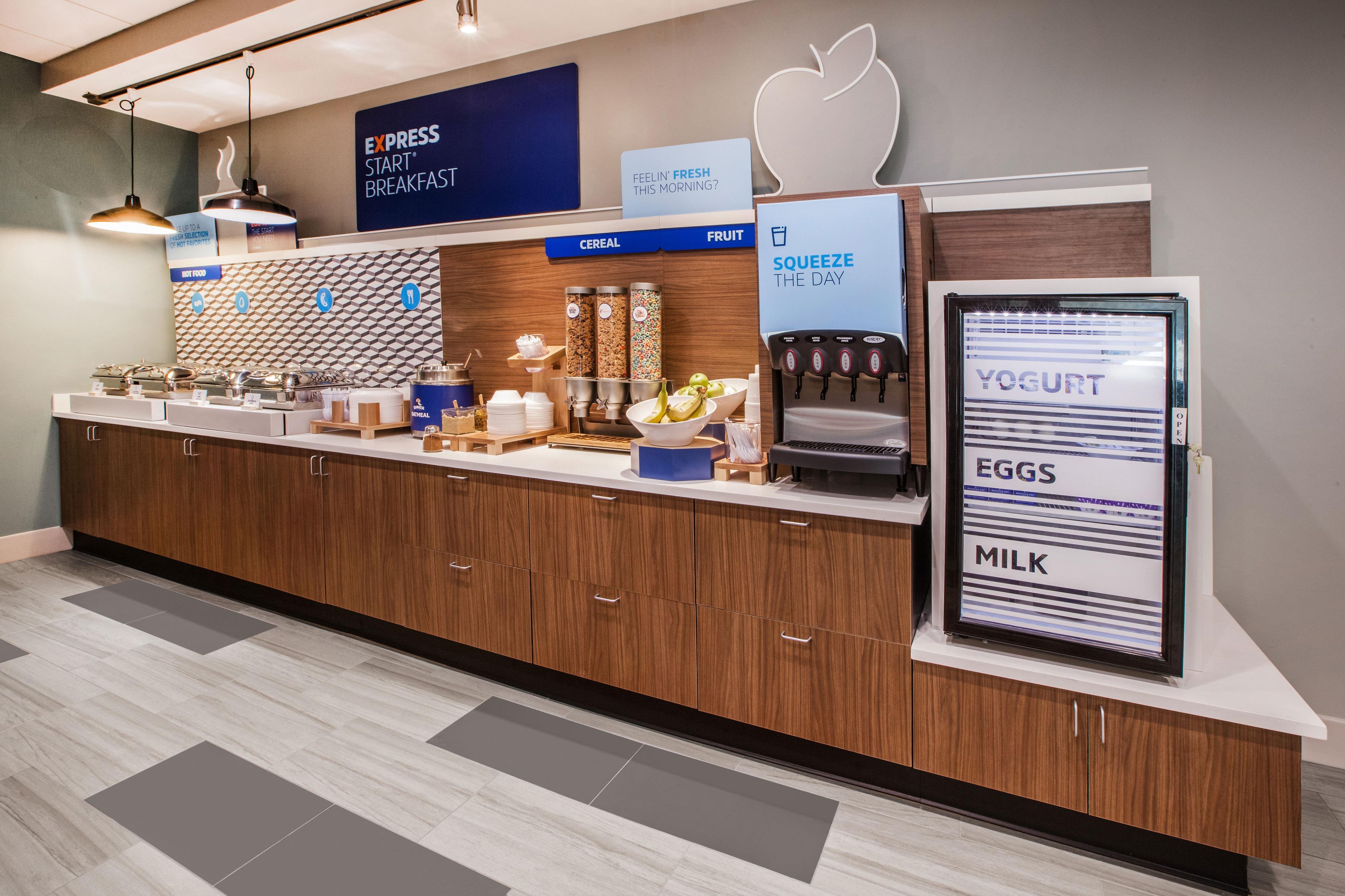 Holiday Inn Express & Suites St Louis Airport By Ihg Woodson Terrace Eksteriør billede